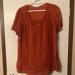 Elegant Women's Rust Blouse with Lace Detail